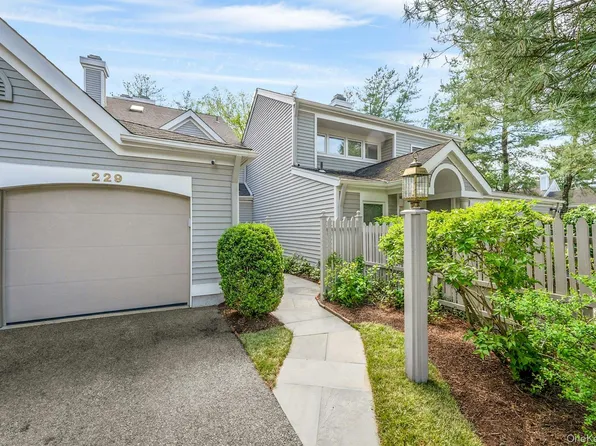 229 Boulder Ridge Road, Scarsdale, NY 10583