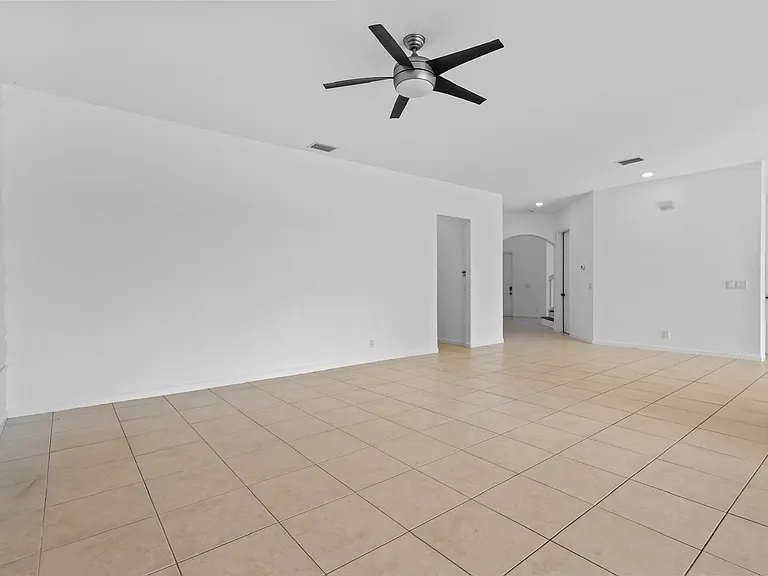 1831 Waldorf Dr — Photo 31