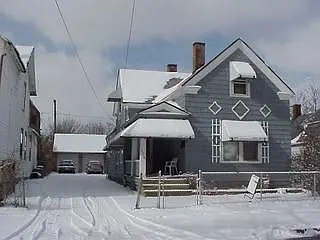 3214 W 48th St photo 1