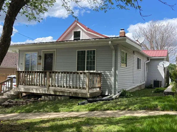 2507 11th St, Sioux City, IA 51105