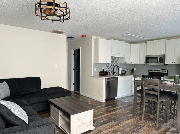 1305 Mountain Meadows Way, Sevierville, TN 37862