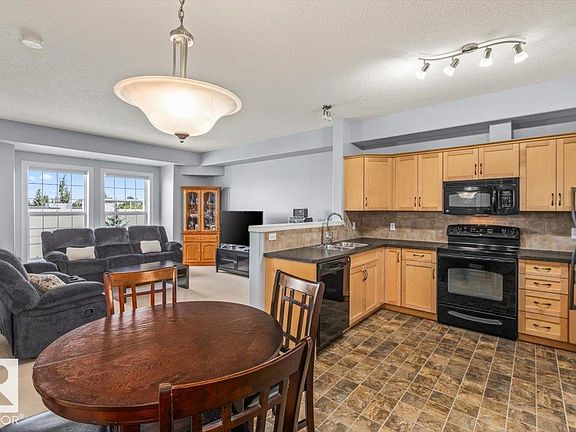 5th image of 45 Inglewood Dr #342