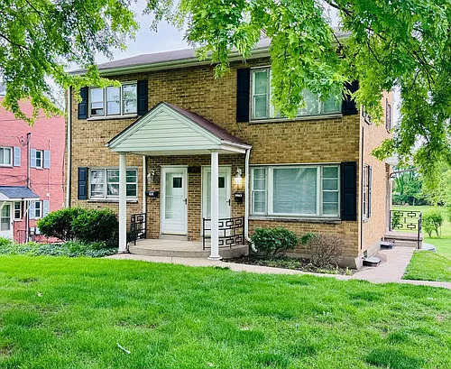 3003 Grand Ave Photo 1