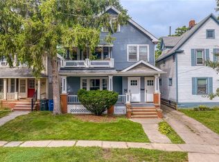1372 Bonnieview Ave, Lakewood, OH 44107