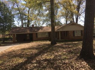 318 Wildwood Cir, Americus, GA 31709