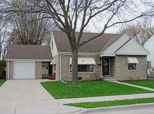 617 Buchanan St, Little Chute, WI 54140