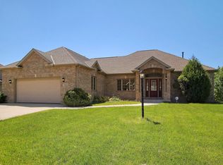 3900 Royal Oaks Dr, Racine, WI 53403