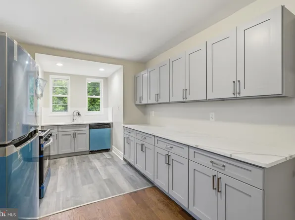 632 W Cumberland St #2, Philadelphia, PA 19133