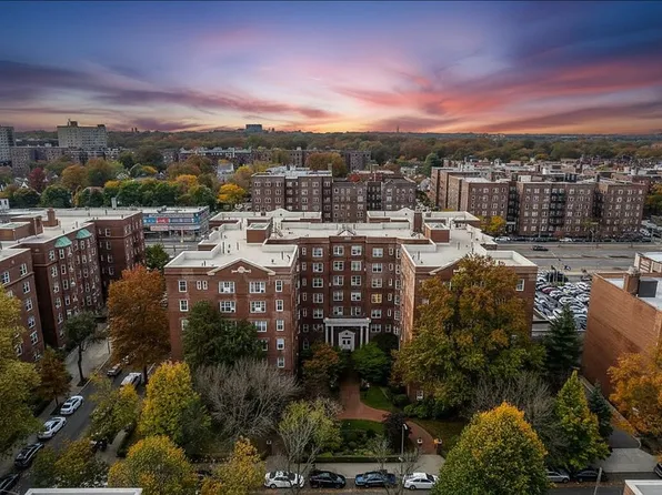 76-36 113th St #2B, Queens, NY 11375