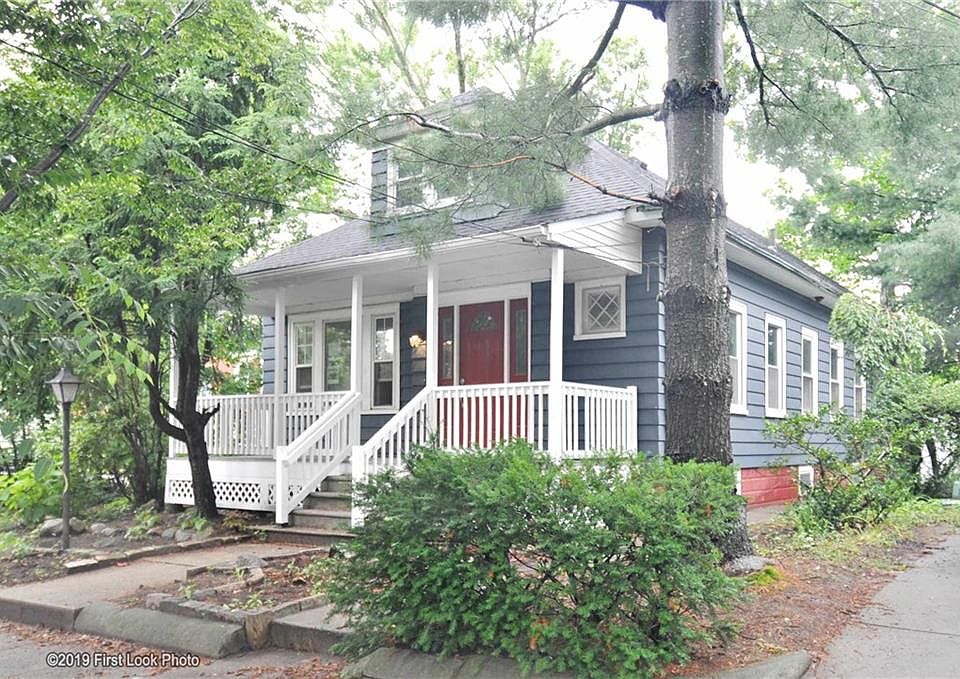 1st image of 290 River Ave
