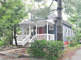 290 River Ave, Providence, RI 02908