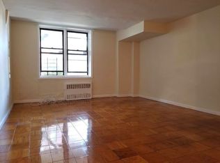 221 W 251st St #11, Bronx, NY 10471
