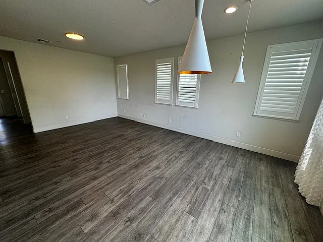 4483 Tahiti Ct — Photo 10