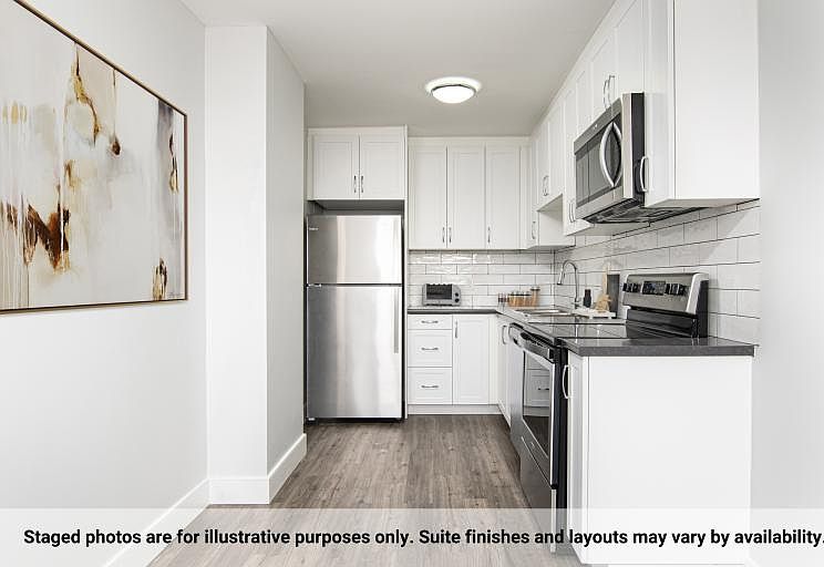 1st image of 2776 Meadowbrook Ln #3
