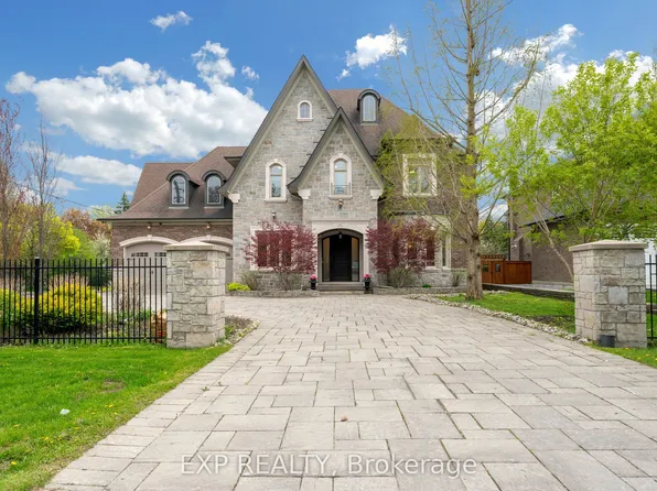 127 May Ave, Richmond Hill, ON L4C 3S8