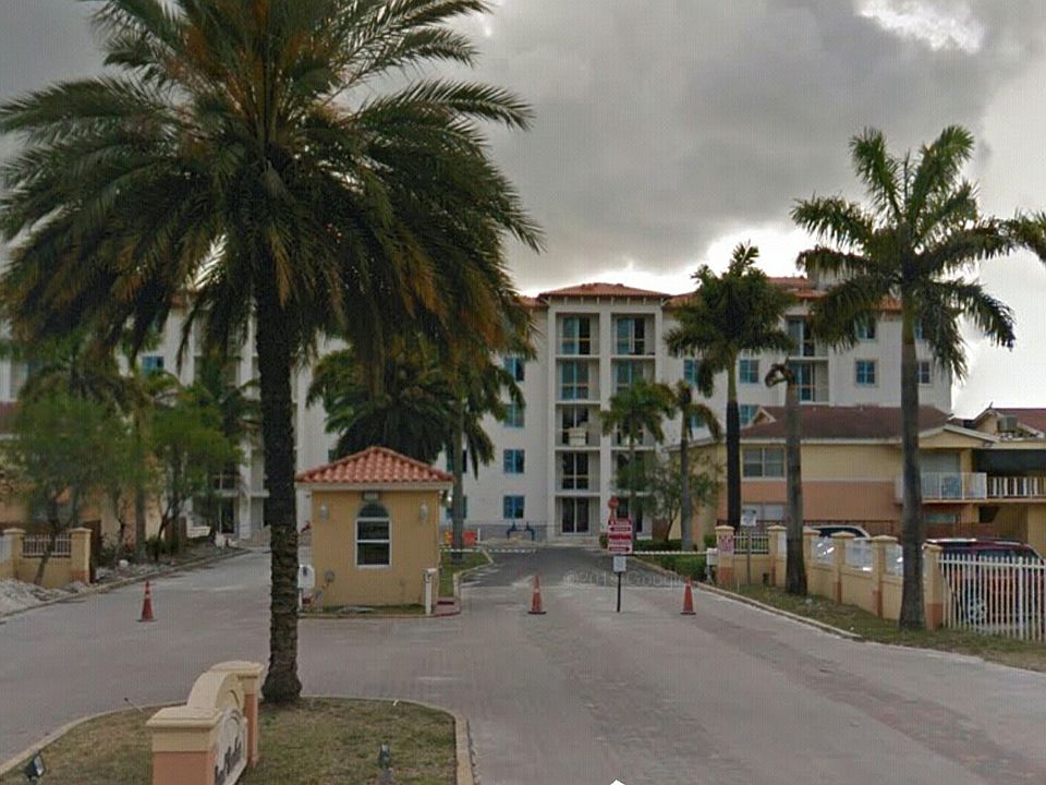 1st image of 4260 NW 79th Ave APT 1B