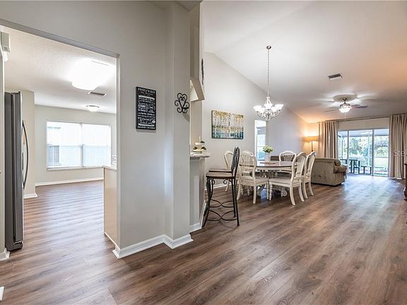 2nd image of 4701 Rocking Chair Dr