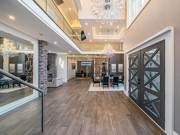 4th image of 10140 Leonard Rd