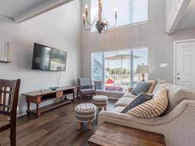 908 Calico Jack Cv, Galveston, TX, 77554