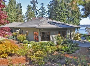 17090 Agate St NE, Bainbridge Island, WA 98110