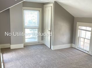 202 Oxford Ave, Oshkosh, WI