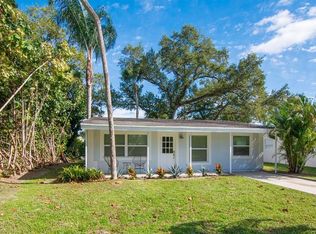 1640 4th Ct, Vero Beach, FL 32960