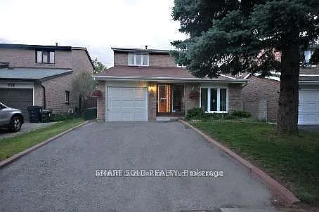 58 Ambercroft Blvd