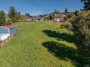 13 Dorenfeld Ct, Petaluma, CA
