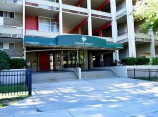 Parkview Terrace, Hamilton, ON L8K 5N2