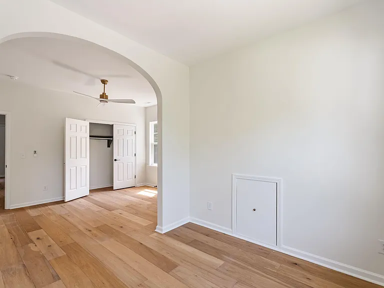 5 Silverbell Ct — Photo 32