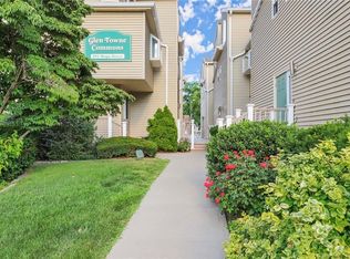 291 Hope St APT A2, Stamford, CT 06906