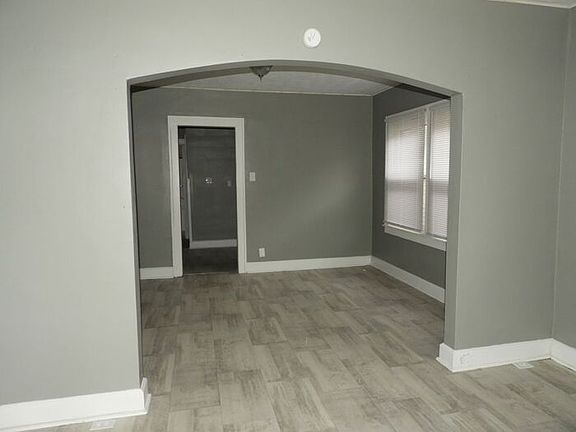 4th image of 445 N Goodlet Ave