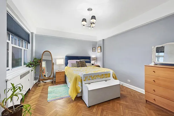 Sold by Simone Song Properties, LLC | media 5