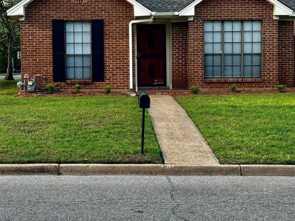 4001 Ware Hill Dr, Montgomery, AL 36109