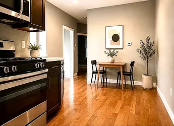 373 East 28th Street