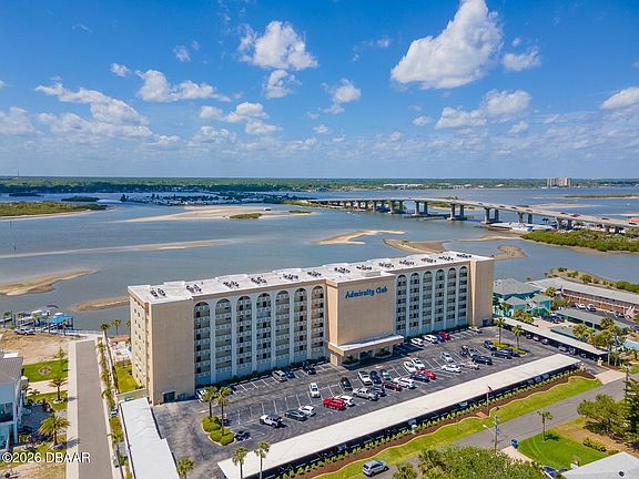 4th image of 3606 S Peninsula Dr APT 703