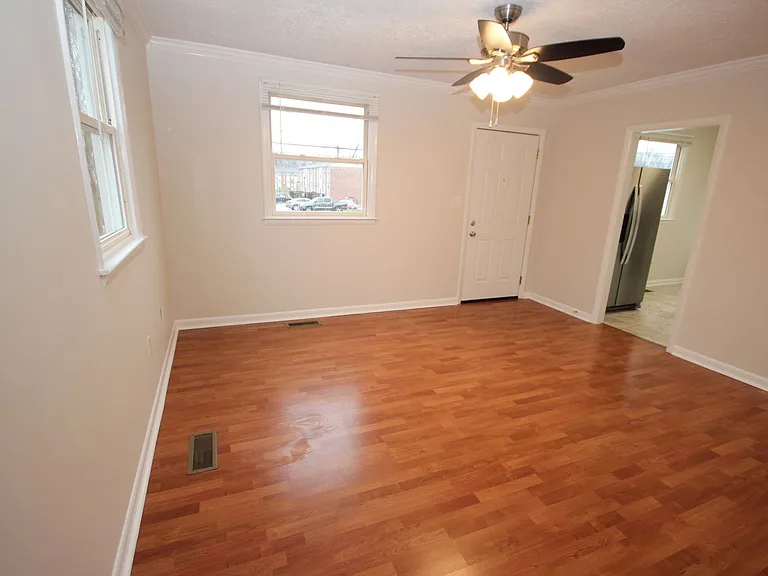 314 Old Post Rd — Photo 20