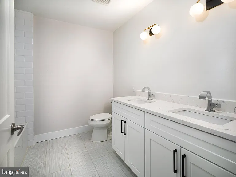 303 Fountain St — Photo 17