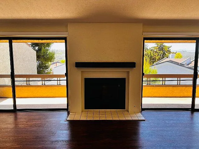 2204 Plaza De Las Flores — Photo 19