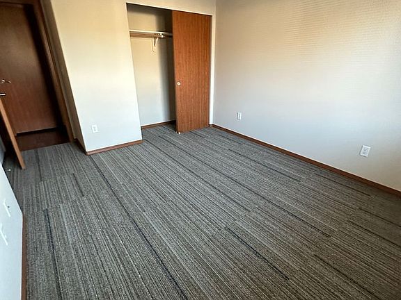 3rd image of 71 S 39th Ave #110