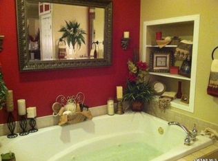 800 Barnes Rd, Medina, TN 38355