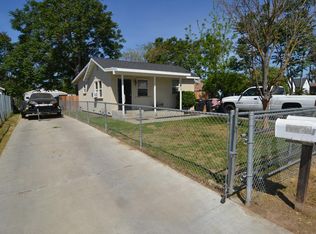 1229 Alamo Ave, Modesto, CA 95351