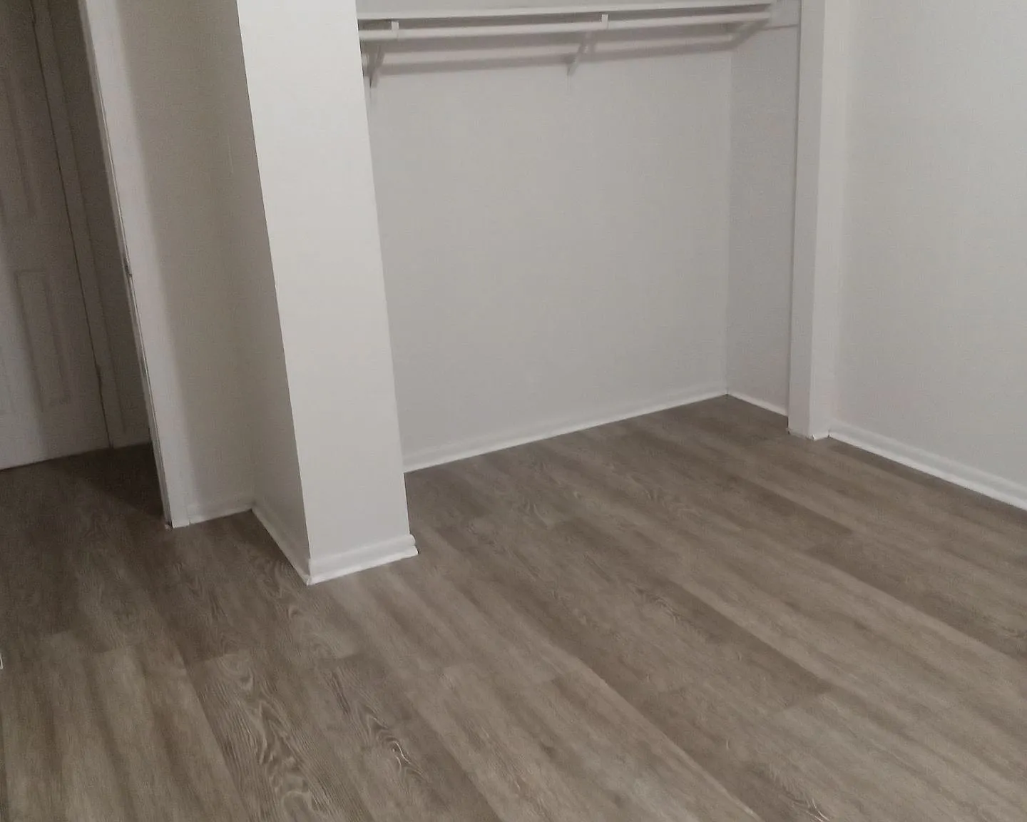2 bed, $925 — Photo 2