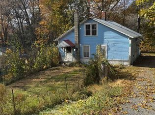 226 Fellows Hl, Springfield, VT 05156