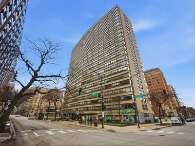 2930 N Sheridan Rd APT 1912, Chicago, IL, 60657