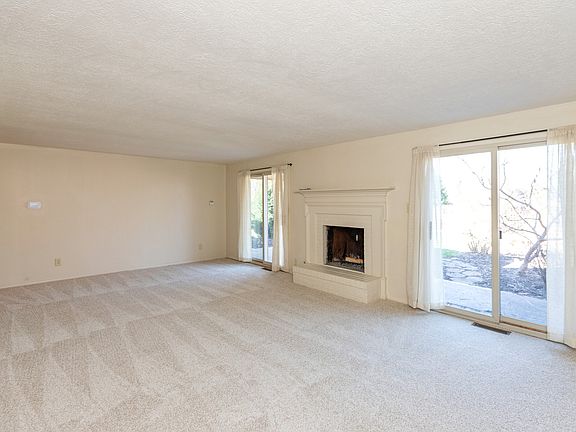 4th image of 7260 Marla Dr