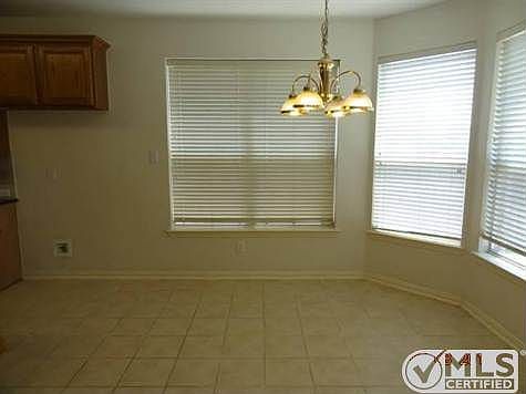 5th image of 5867 Aylworth Dr