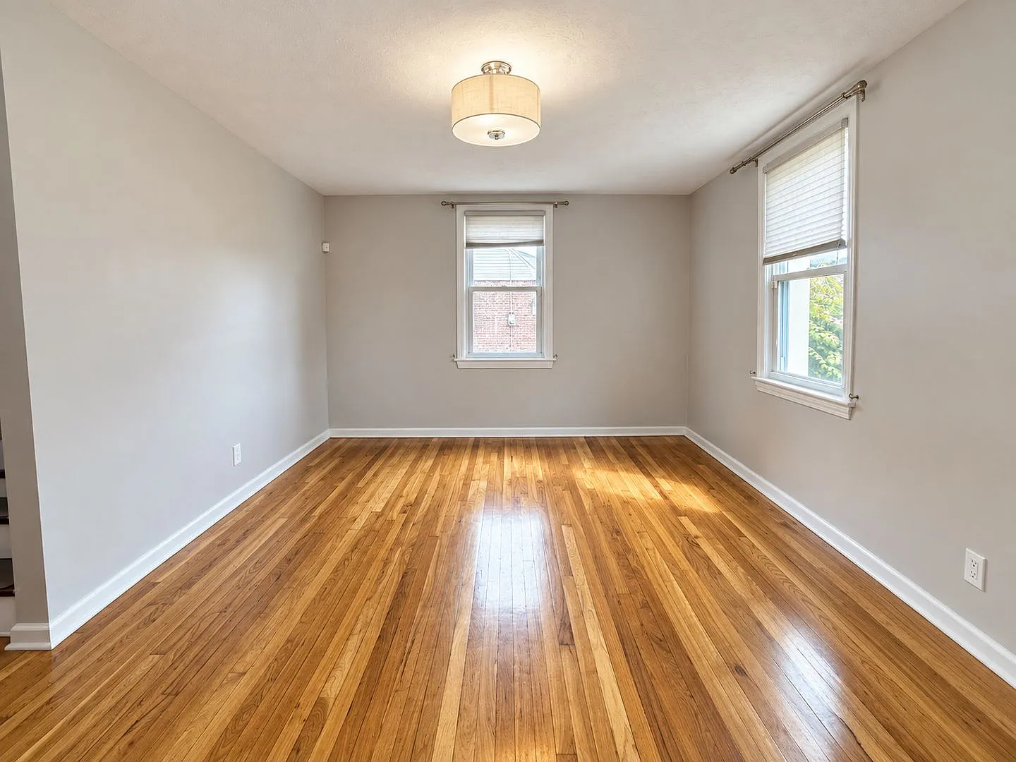 Spacious 3 Bedroom Rental with Finished Basement & Garage — Photo 4