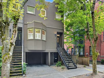 820 NW 22nd Ave, Portland, OR, 97210