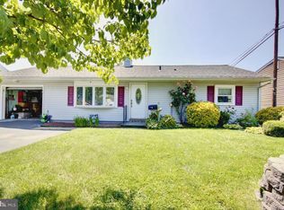 211 N Olds Blvd, Fairless Hills, PA 19030